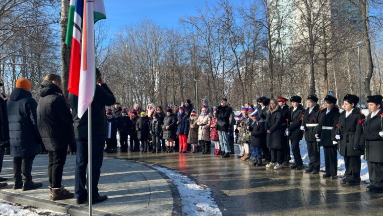 Возложение цветов к мемориалу ДОТ в честь Дня Защитника Отечества!